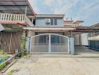 House at Taman Anggerik, Sepang, photo 1