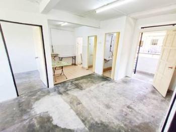 Apartmen di Jalan Utarid Seksyen U5, Shah Alam, foto 3