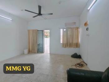 House at Taman Klang Utama, Klang, photo 2