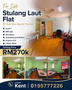 Stulang Laut, Johor Bahru的平层住宅，照片1