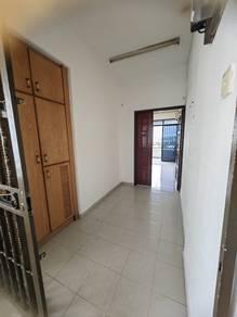 Apartment at Taman Jelutong, Jelutong, photo 2