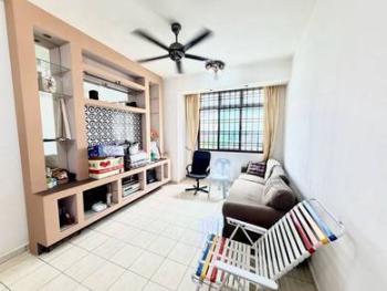 Indah Court, Johor Bahru的公寓，照片1