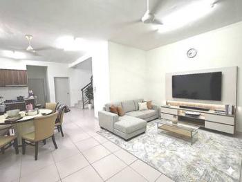 House at Alam Suria, Puncak Alam, photo 2