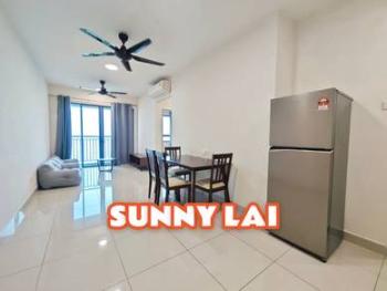 Apartment at Iconic Vue, Batu Ferringhi, photo 1