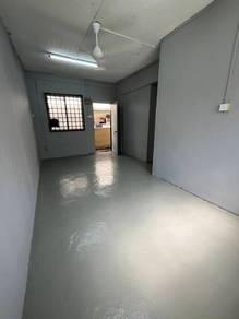 Flat at Taman Mutiara Rini, Johor Bahru, photo 2