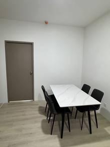 客厅/饭厅 – Jalan Uplands, Kuching的公寓，照片1