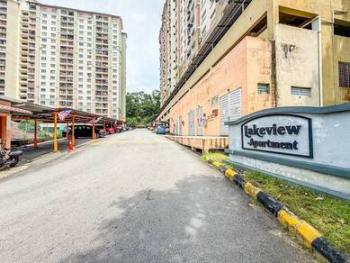 Apartment at Taman Jasa Perwira, Selayang, photo 1