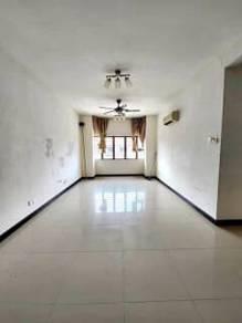 Apartmen di Desa Idaman, Puchong, foto 3