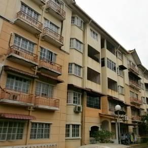 Apartment at Intana Ria, Bangi, photo 1