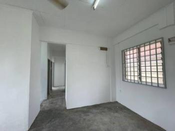 Flat at Taman Mutiara Rini, Johor Bahru, photo 8