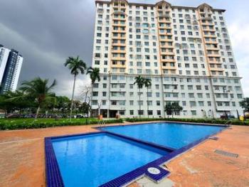 Apartment at Taman Bukit Indah @Indah court, Johor Bahru, photo 1