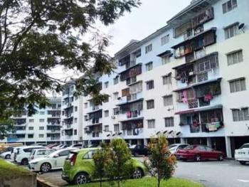 TAMAN TUN PERAK, BATU 9, Cheras的平层住宅，照片2