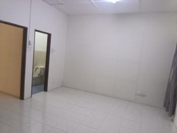 Rumah di jalan putra perdana, Puchong, foto 8