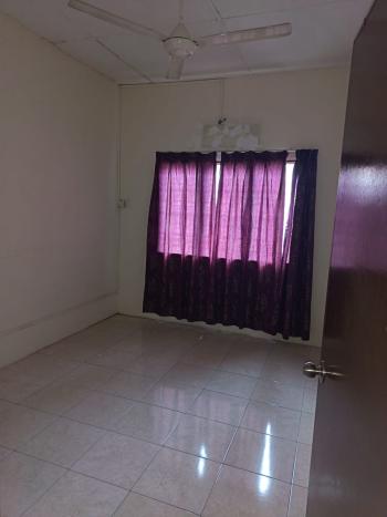 Rumah di jalan putra perdana, Puchong, foto 2