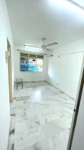 Flat at Ehsan Jaya, Johor Bahru, photo 1