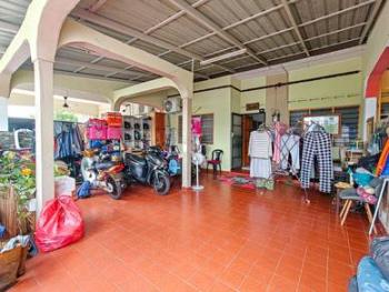外观 – Taman Kenanga Seksyen 2, Melaka Tengah的房屋，照片2