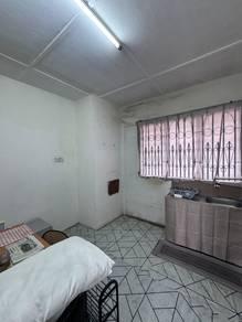 Pangsapuri di Taman Ungku Tun Aminah, Skudai, foto 8