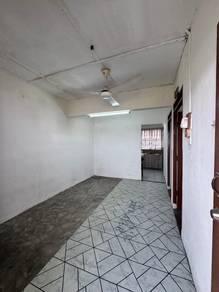 Pangsapuri di Taman Ungku Tun Aminah, Skudai, foto 3