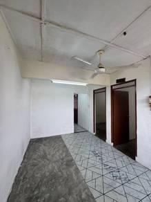 Pangsapuri di Taman Ungku Tun Aminah, Skudai, foto 5