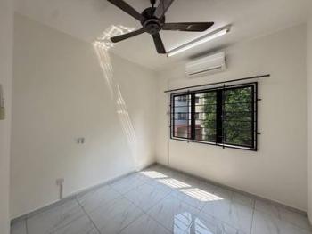 Sungai Putat, Batu Berendam的公寓，照片4