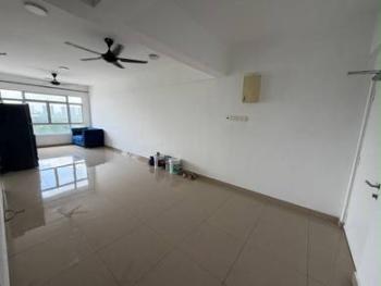Ruang tamu & makan – Apartmen di Midas Perling, Johor Bahru, foto 8