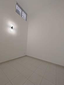 Rumah di Jalan Puyuh, Kulai, foto 2