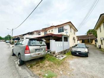外观 – Taman Semenyih Mewah, Semenyih的房屋，照片1
