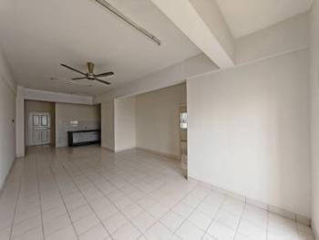 客厅/饭厅 – Vista Mutiara, Kepong的共管公寓，照片1