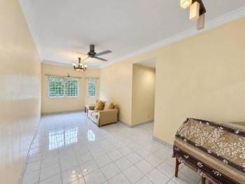 Condominium at Oakleaf Park, Ampang, photo 1