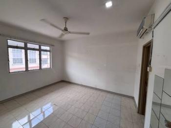 Apartment at D'SHIRE VILLA, Kota Damansara, photo 5