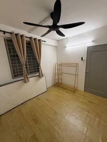 Apartmen di Taman Desa Relau 2, Relau, foto 6