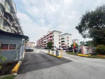 Apartmen di Bunga Raya, Ampang, foto 1