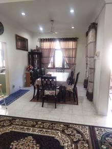 Banglo di Taman Guru, Senawang, foto 5