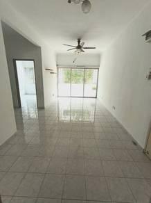 Living & dining – Condominium at Casa Puteri, Puchong, photo 3