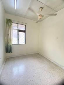 House at Taman Molek, Tebrau, photo 5