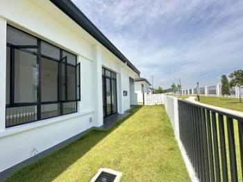 House at Norton Garden, Puncak Alam, photo 2
