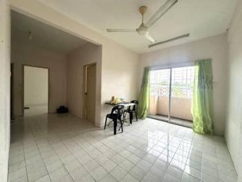 Apartment at TAMAN DESA ILMU, Kota Samarahan, photo 2