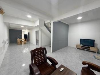 Ruang tamu & makan – Rumah di Jalan Pisang Barat, Kuching, foto 2