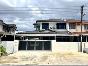 House at JALAN KANGKOK, Kuching, photo 1