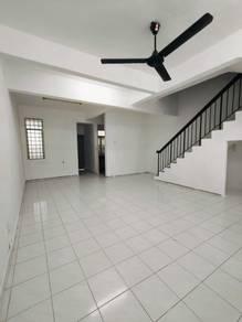 House at Jalan Banang, Ulu Tiram, photo 4