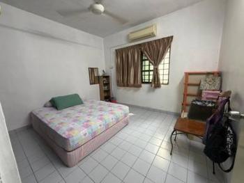 Flat at Jalan Permas 7, Permas Jaya, photo 8