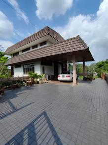 Bungalow at Section 11, Shah Alam, photo 2