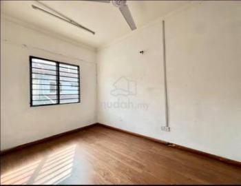 House at Taman Perindustrian UEP, Subang Jaya, photo 10