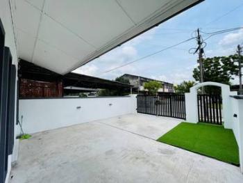 阳台 – Taman Petaling Indah, Klang的房屋，照片9