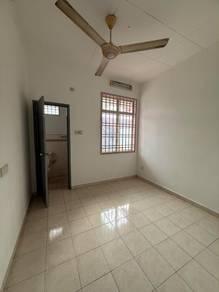 Bilik tidur – Rumah di Jalan Enggang, Kulai, foto 5