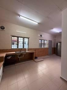 Dapur – Rumah di Jalan Enggang, Kulai, foto 3