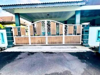 House at Taman Rambai Utama, Bukit Rambai, photo 1