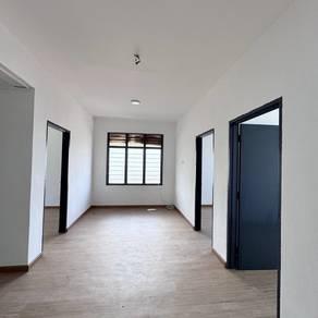 Sri Api Api, Taman Seri Api Api, Pontian的平层住宅，照片2