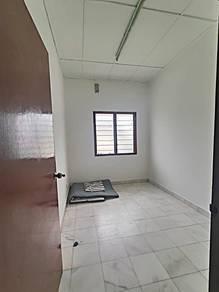 Taman Muhibbah, Seri Kembangan的房屋，照片10