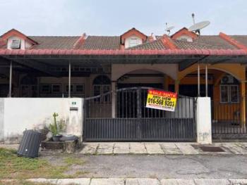 Luaran – Rumah di Taman Menglembu Impiana Adril, Ipoh, foto 1